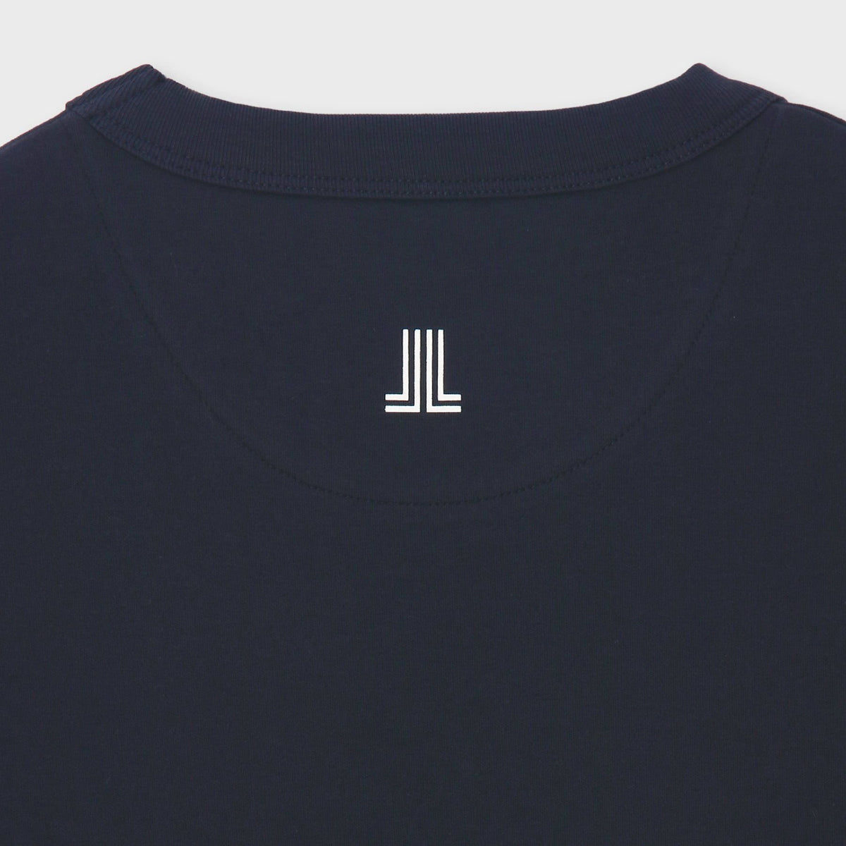 長袖Tシャツ