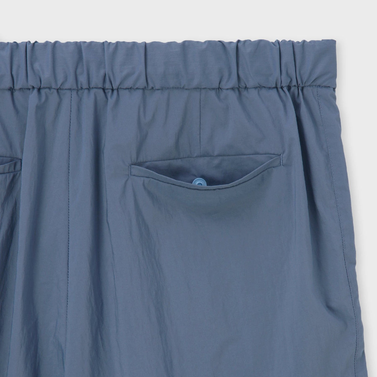 Short pants
