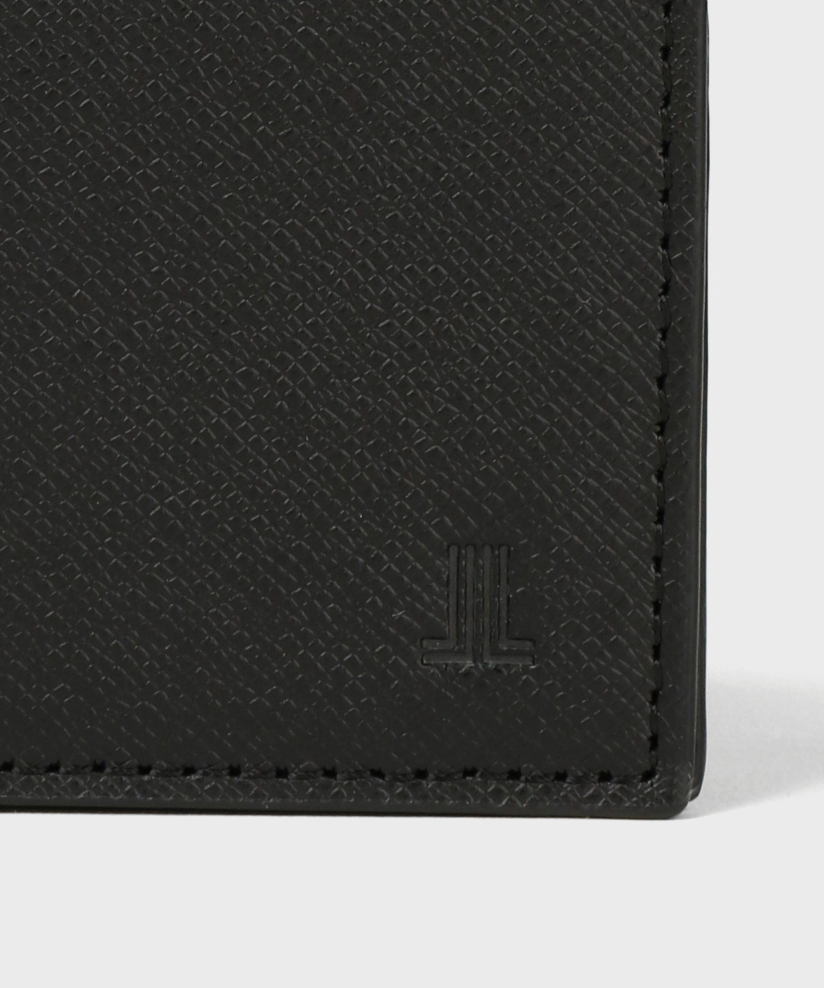 EMBOSSED LEATHER PASS CASE