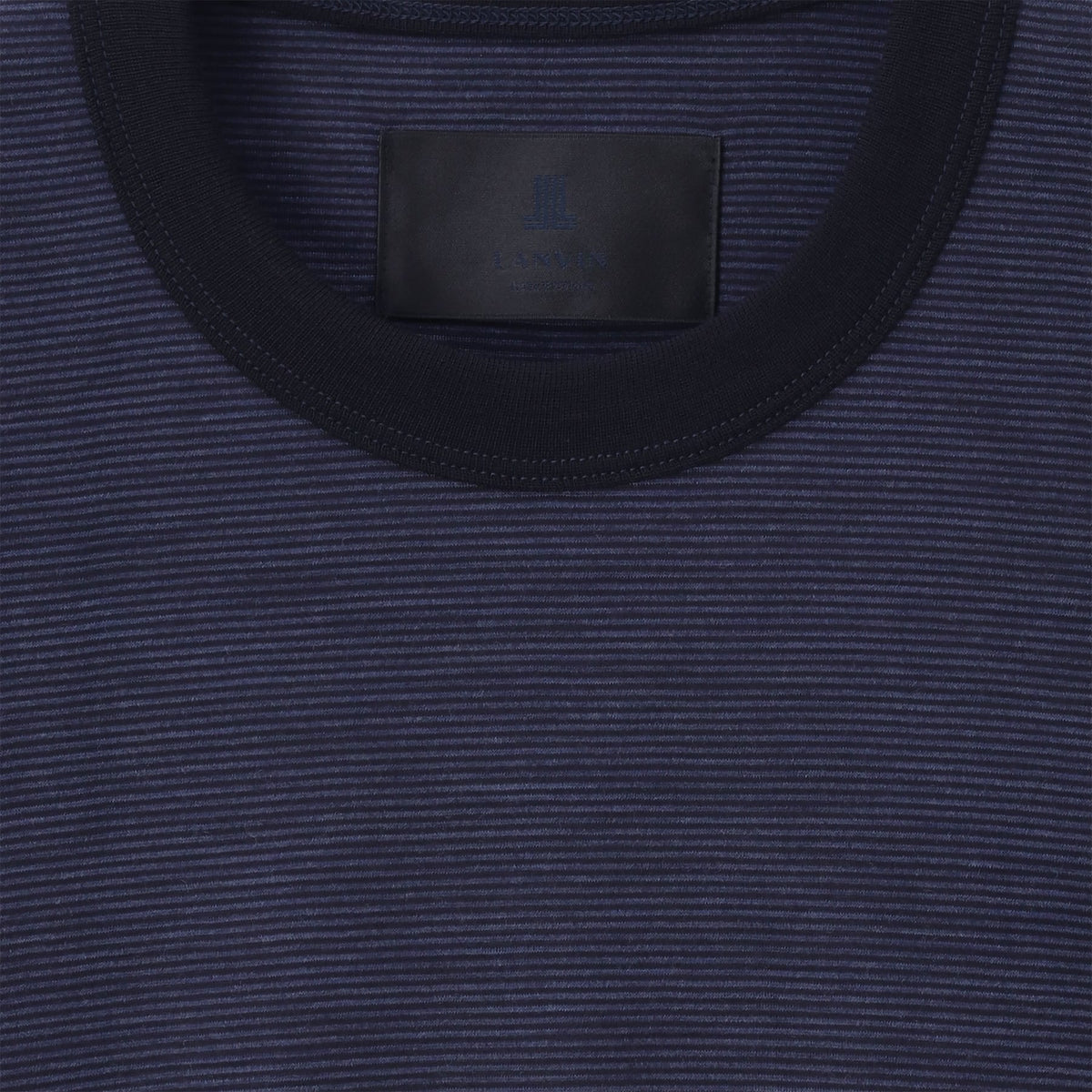 Short sleeve cut sew