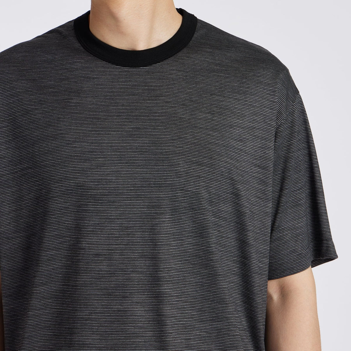 Short sleeve cut sew