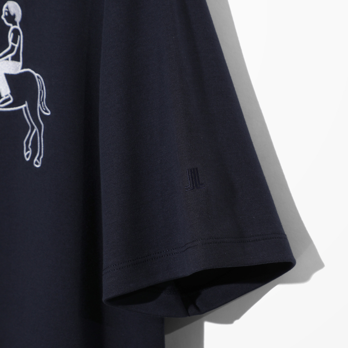 「EMBROIDERY T-SHIRTイメージ2
