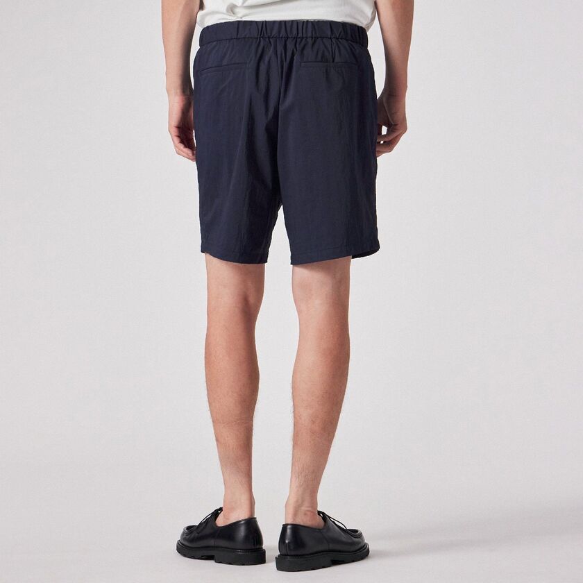 LANVIN ハーフパンツ ショートパンツ ブラックM サイズ LANVIN SPORT ワンタックショートパンツ -デサントストア